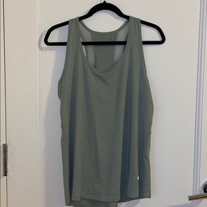 Workout tank, never worn